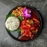 21. Pad Med Ma-Muang Himaphan